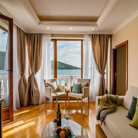 Hedera Residences - Kumbor 헤르섹 외부 사진